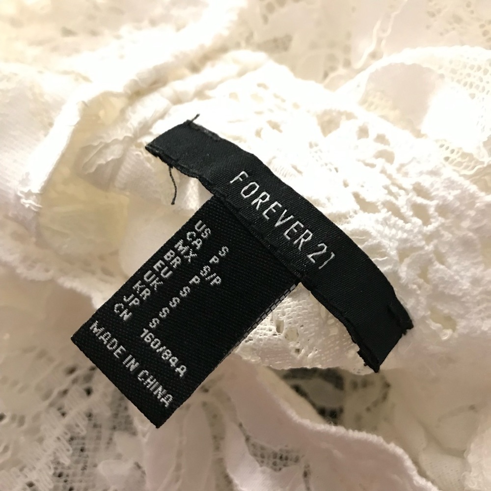 Forever 21 lace bell sleeve top cropped - Picture 3 of 8
